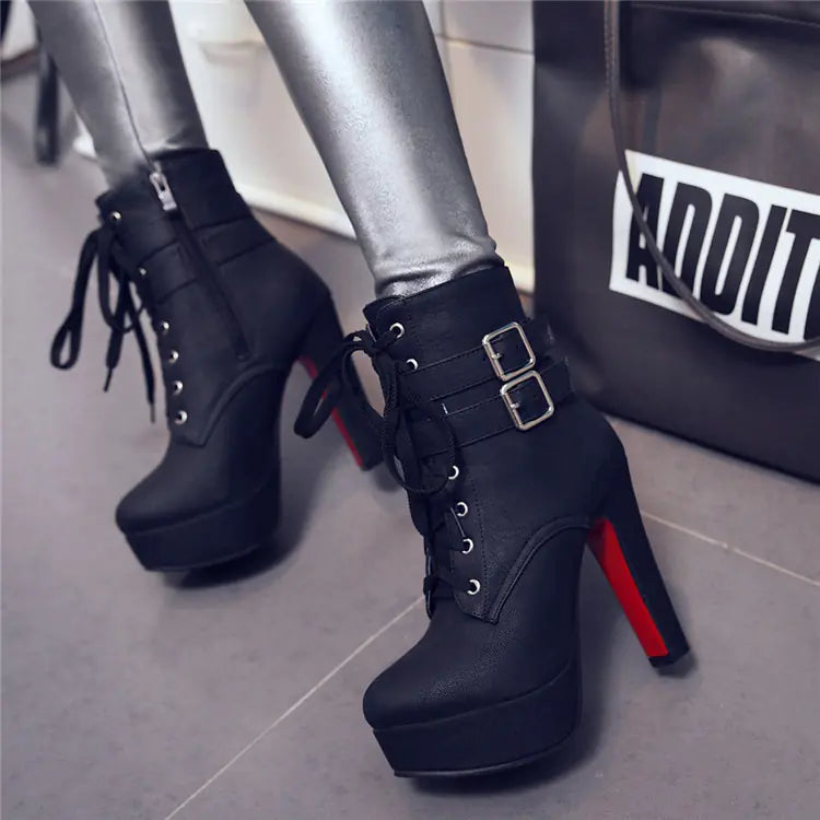 Ultra-Heeled Chunky Heel Women's Boots