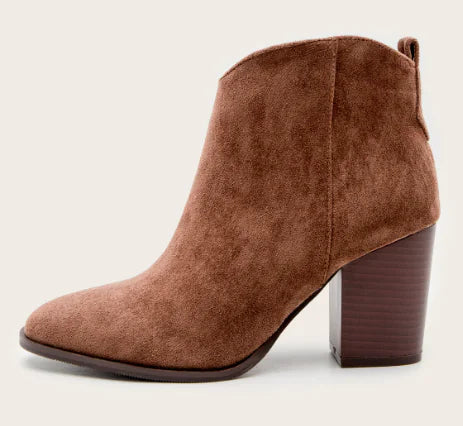 Bottero Women's Boots (One Pair)